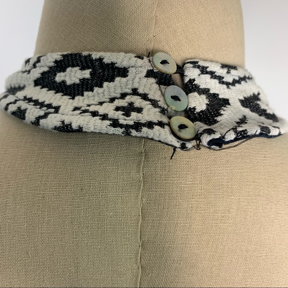 Y2K halter crop top - Picture 11 of 13